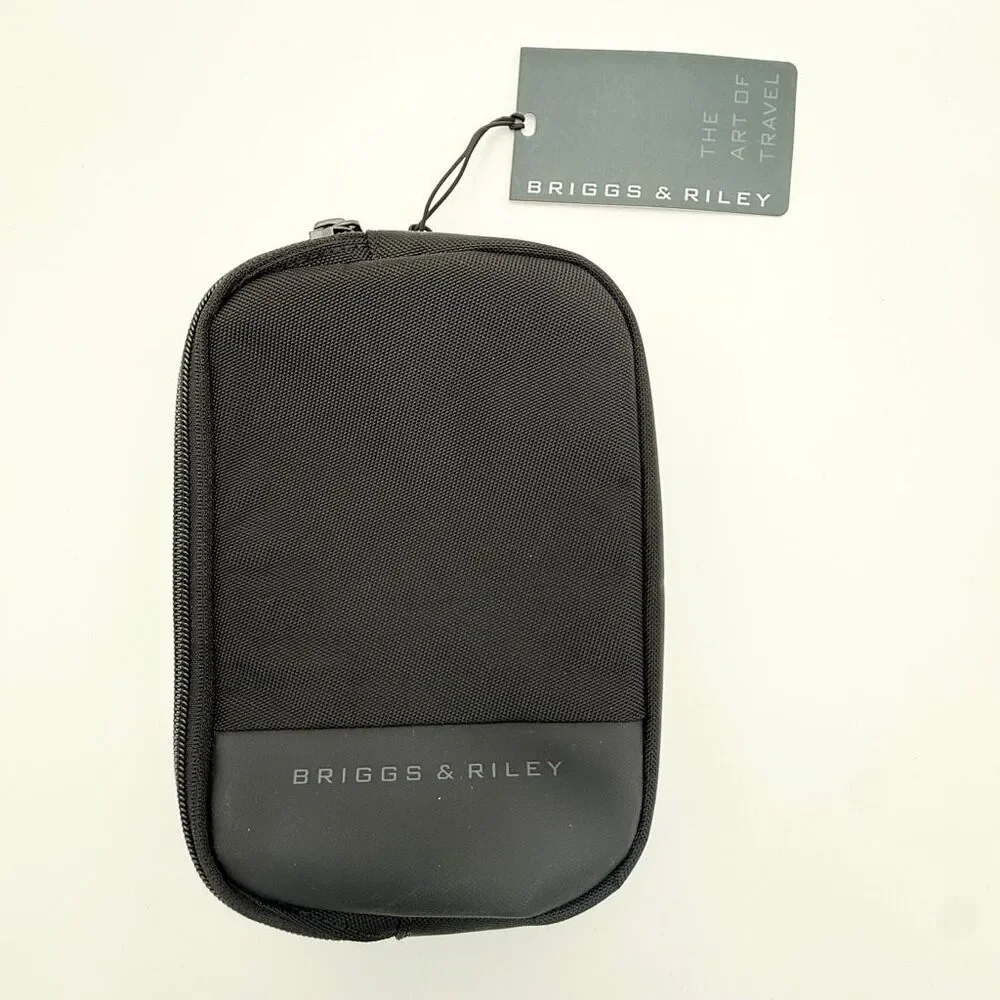 Briggs & Riley Holiday Small Sling Bag - Black